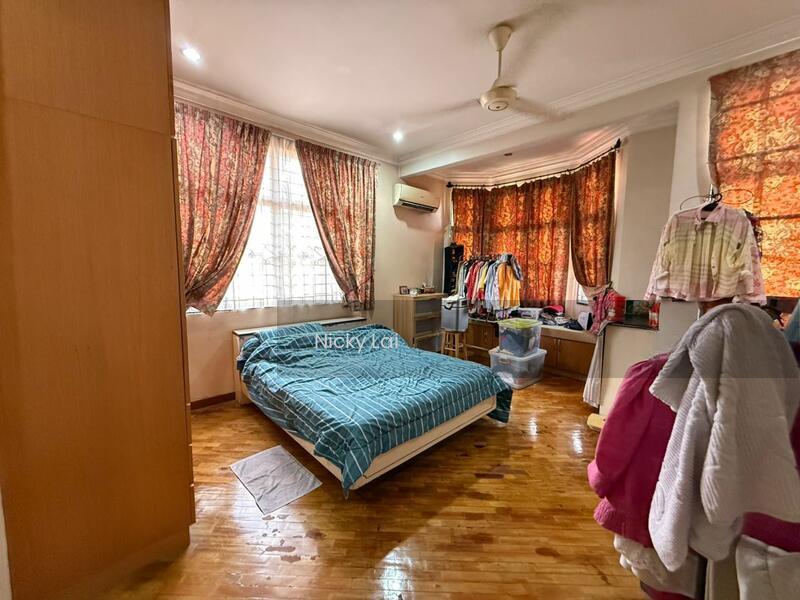 Saujana Akasia - 4