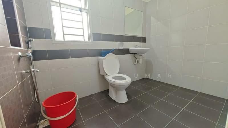 Gerbang Nusajaya - 3