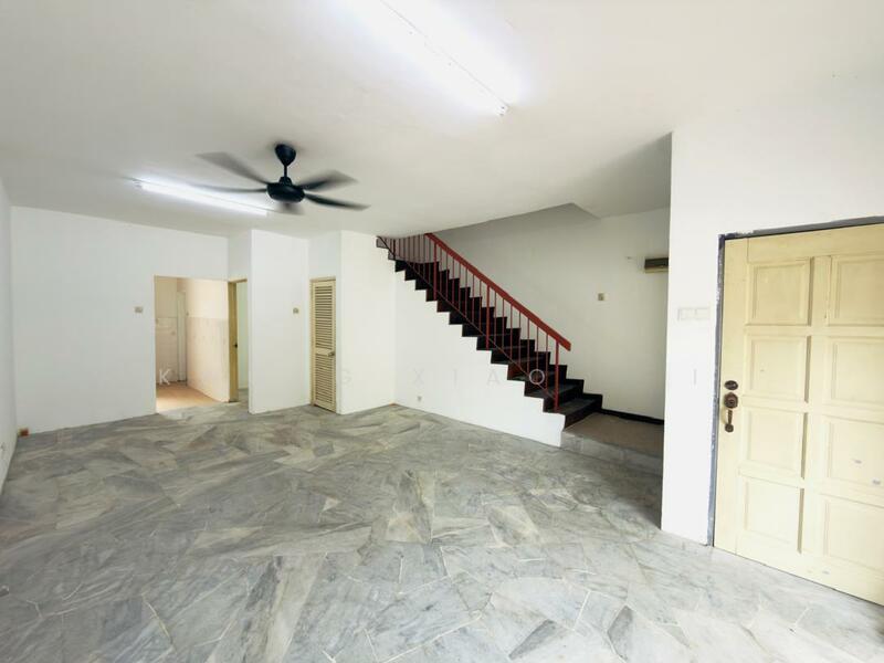 DESA 13, BANDAR COUNTRY HOMES - 1