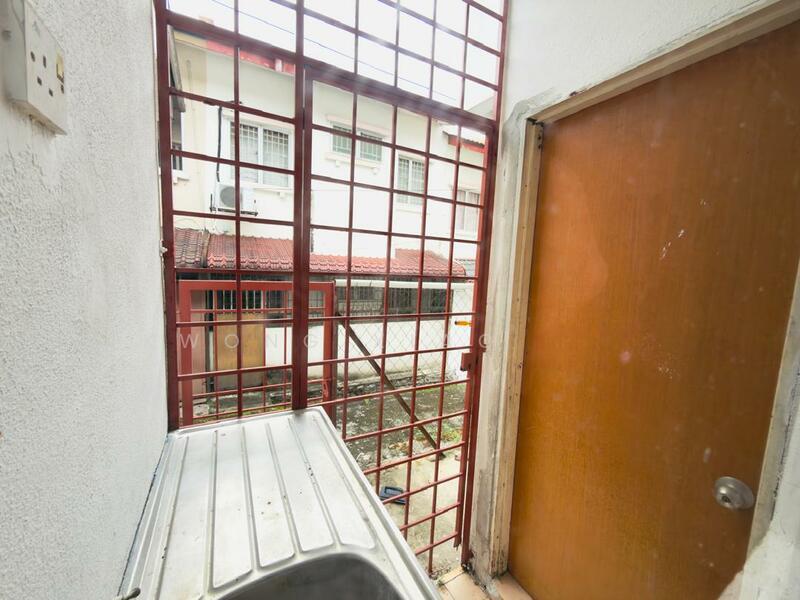 DESA 13, BANDAR COUNTRY HOMES - 3