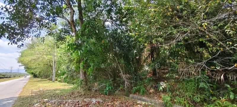 Beranang bungalow land for sale - 5
