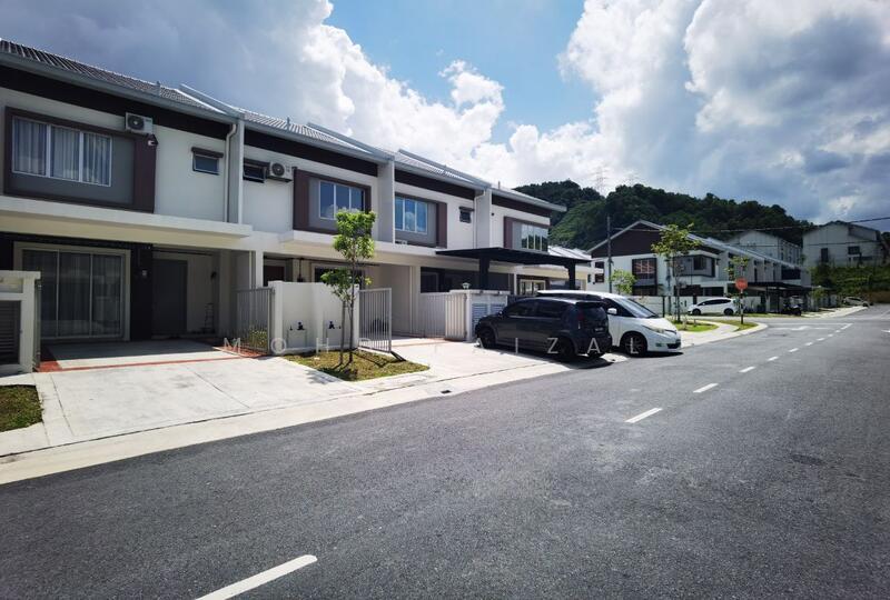 Double Storey Terrace Greenwoods Cendana Bandar Salak Tinggi Sepang - 1