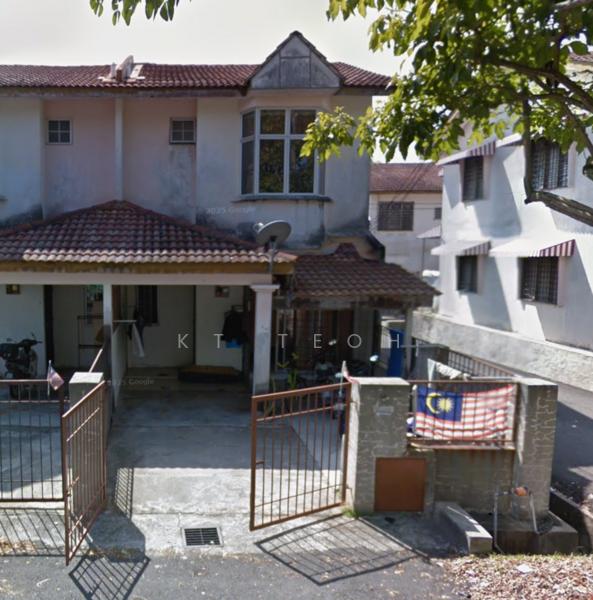 Below Market Value; 2 Sty End Terrace @ Taman Dahlia, Sepang - 1