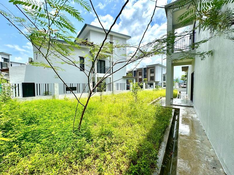NASSIM HEIGHTS - 2
