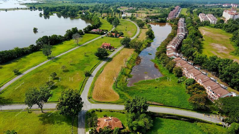8740 sf Bungalow Lot Lake side Bukit Merah Laketown Resort Kerian Perak - 5