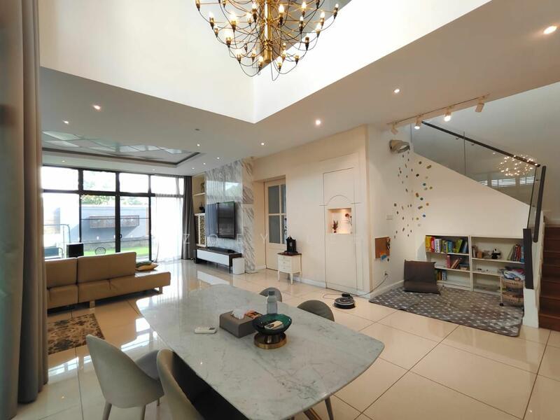 The Straits View Condominium - 3