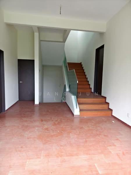 Taman Kempas Utama - 2