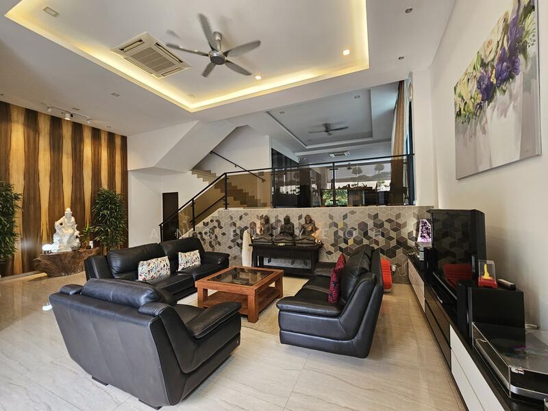 The Peak, Taman Bukit Prima - 1