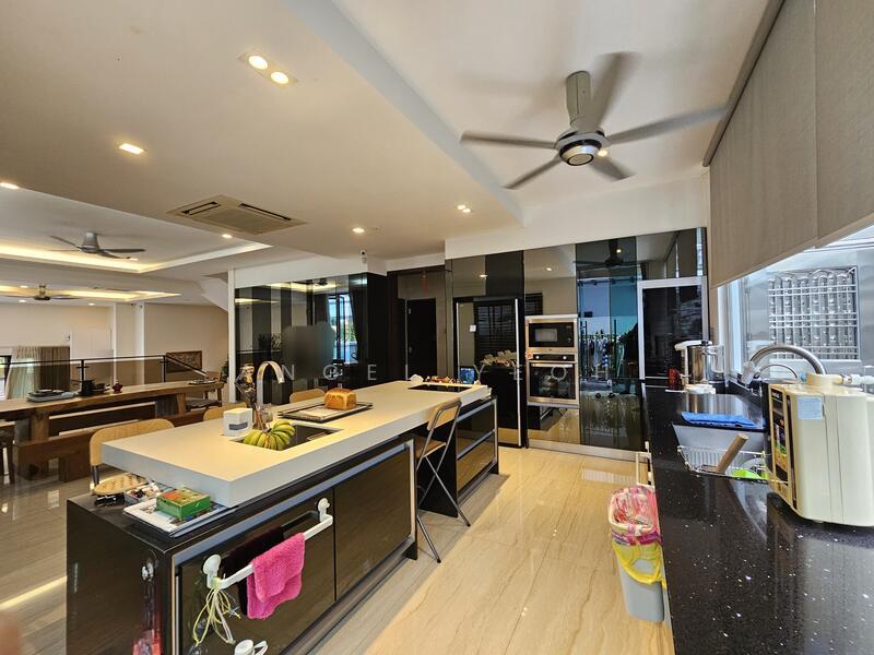 The Peak, Taman Bukit Prima - 3