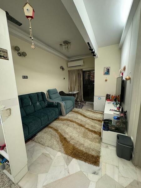 Kristal Court Robson Heights - 2