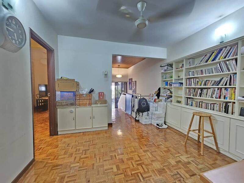 Taman Taynton View - 2