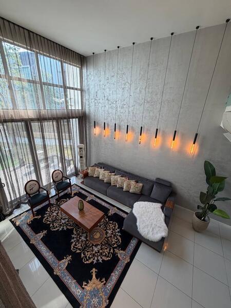 Schumann, Symphony Hills - 1