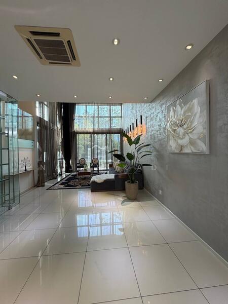 Schumann, Symphony Hills - 3