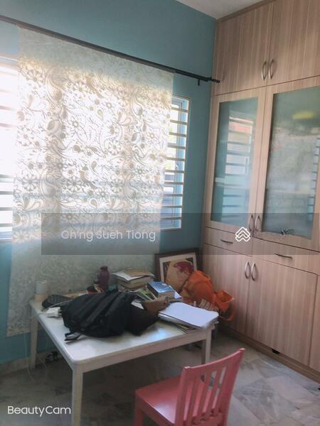 bukit raja -1 1/2 Storey End Lot With 10' Land - 4