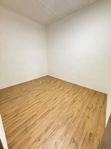 Single storey house for sale at taman university - 5