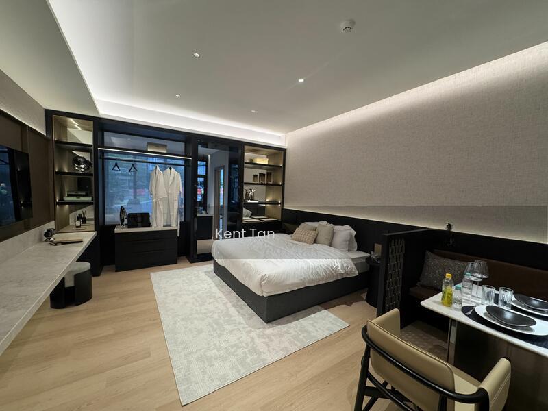 Armani Hallson KLCC - 4