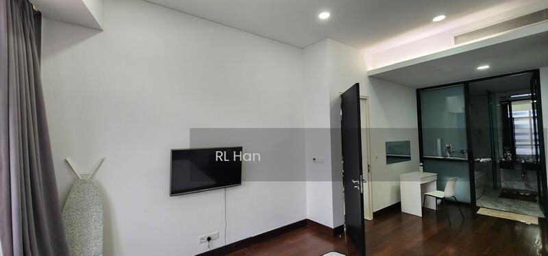 Banyan Tree Signatures - 5