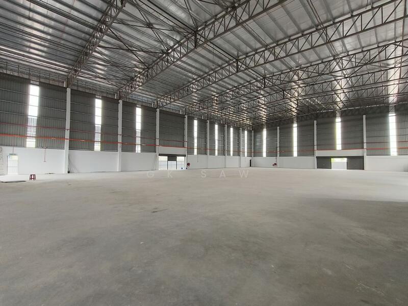 1.5 Storey Detached Factory at Batu Kawan - 3