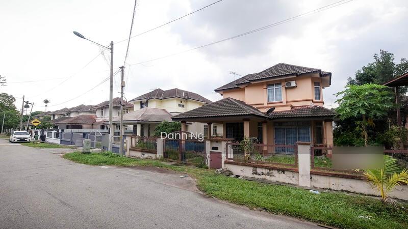 LOWEST PRICE BUNGALOW House 4000sf Taman Tasik Semenyih - 1