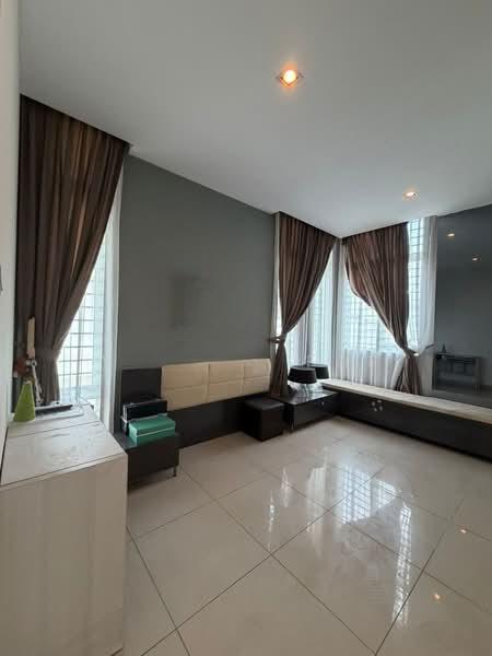 Taman Suria - 5