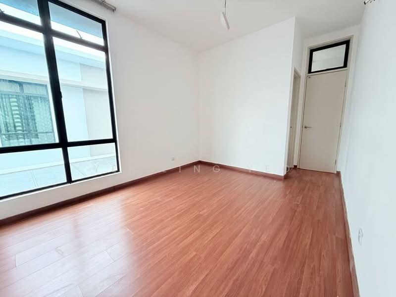 Garden Villas, Bukit Indah - 5