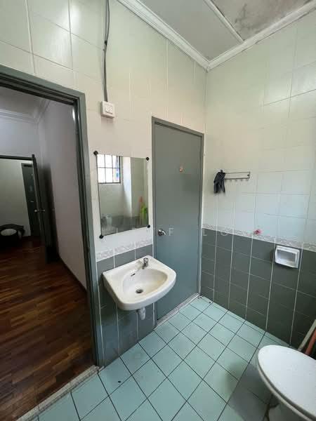 bukit rahman putra , brp 7 - 5