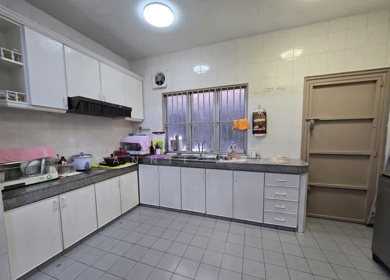 Fully Extendedđ„Jalan Ipoh, Batu 5, Limited Landed, 2 Storey Terrace - 3