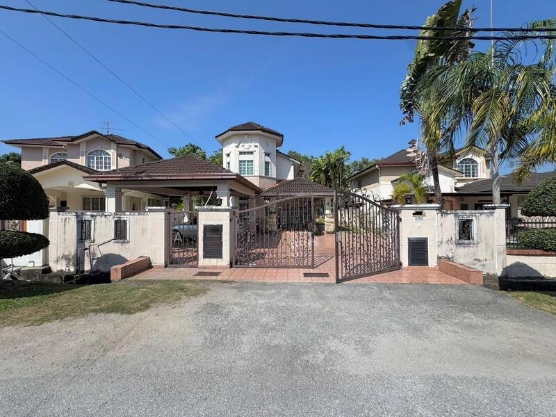 Lavender Heights - 3