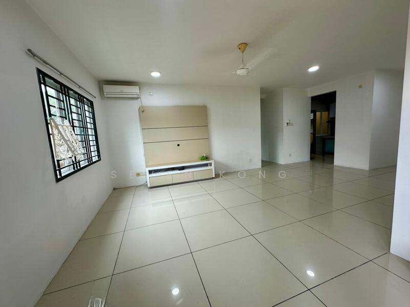 Larkin Residence - 1