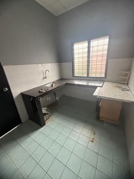 Taman Sri Anggerik - 5