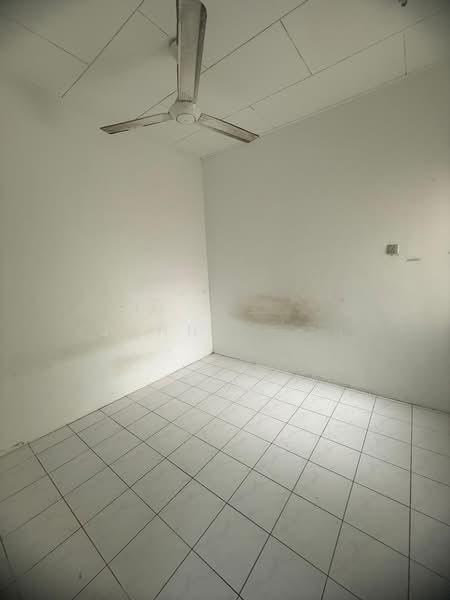 Taman Sri Anggerik - 2