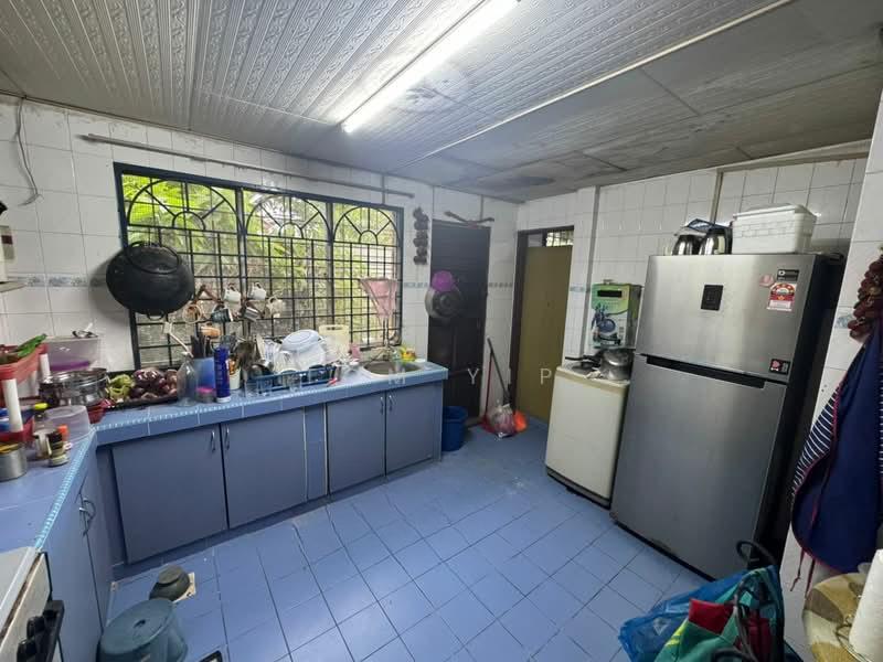 Desa 4 Bandar Country Homes - 4