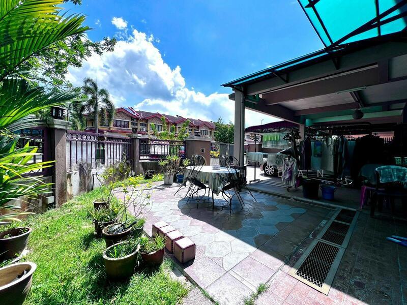 Corner Lot Double Storey Terrace House Subang Permata U6 Shah Alam - 2