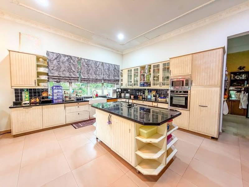 Country Heights Kajang - 3