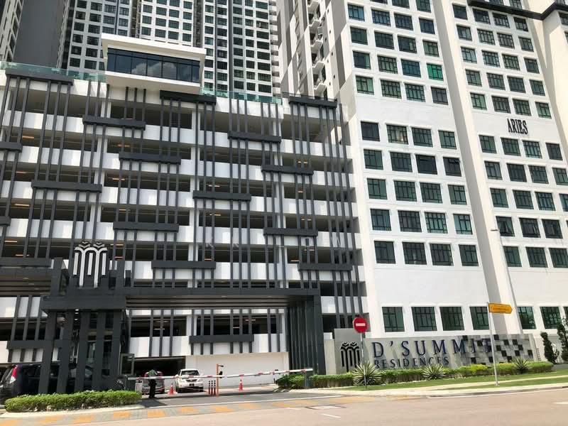 D'Summit Residences - 1