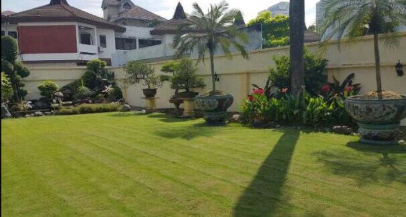 Jalan U-Thant - 5