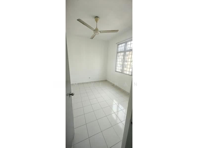 Pangsapuri Lagoon Perdana - 3