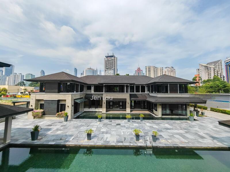 Prestigious New Residence With Breath Taking KLCC View - 1