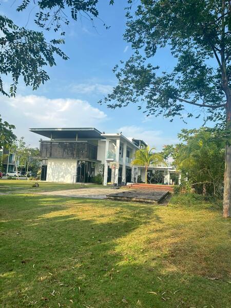 Denai Alam : Ficus Peak - 5