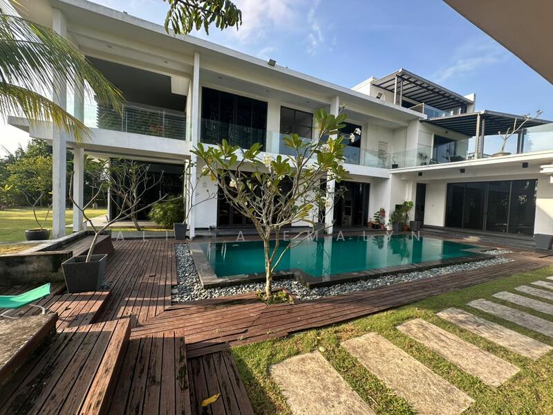 Denai Alam : Ficus Peak - 1