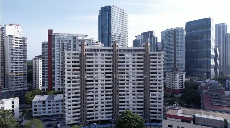 Crescent Court - 3