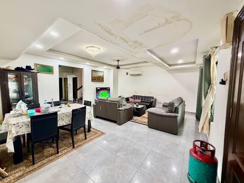 Bandar Kinrara Seksyen 5 - 5