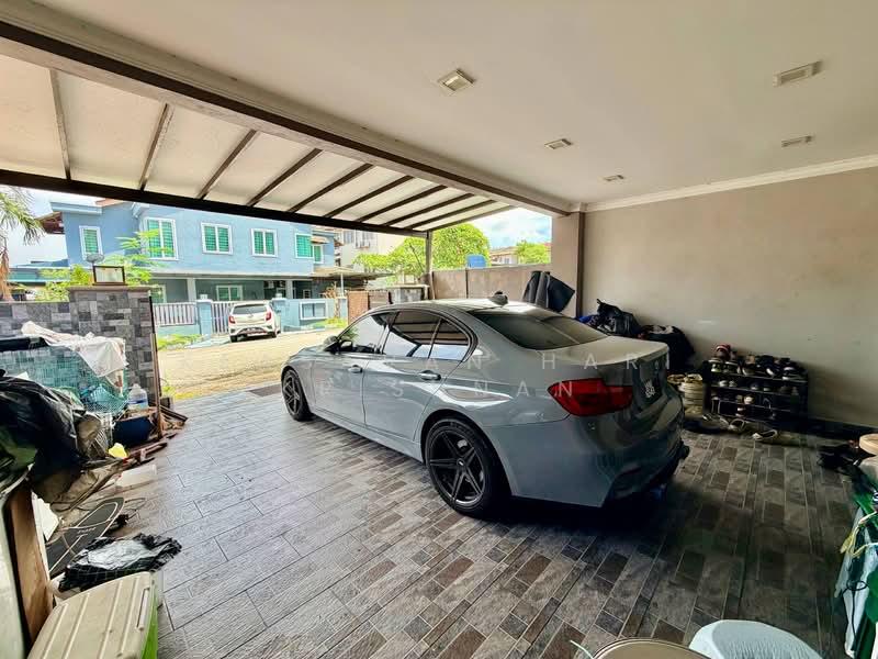 Bandar Kinrara Seksyen 5 - 4