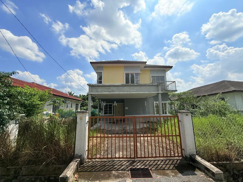 BANDAR TASIK SENANGIN - 1