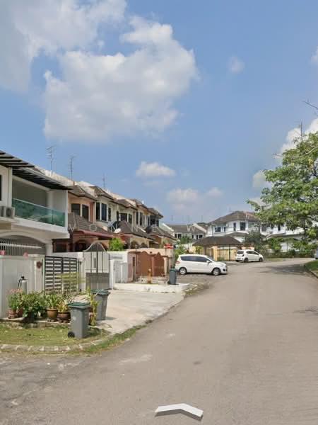 Taman Desa Cemerlang - 3