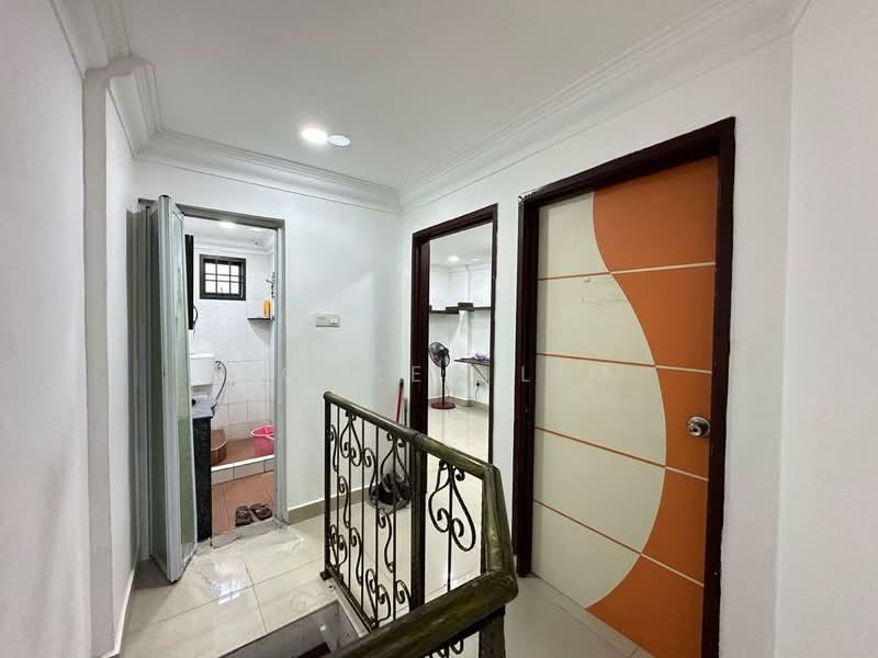 Jalan Permas 8/x - 4