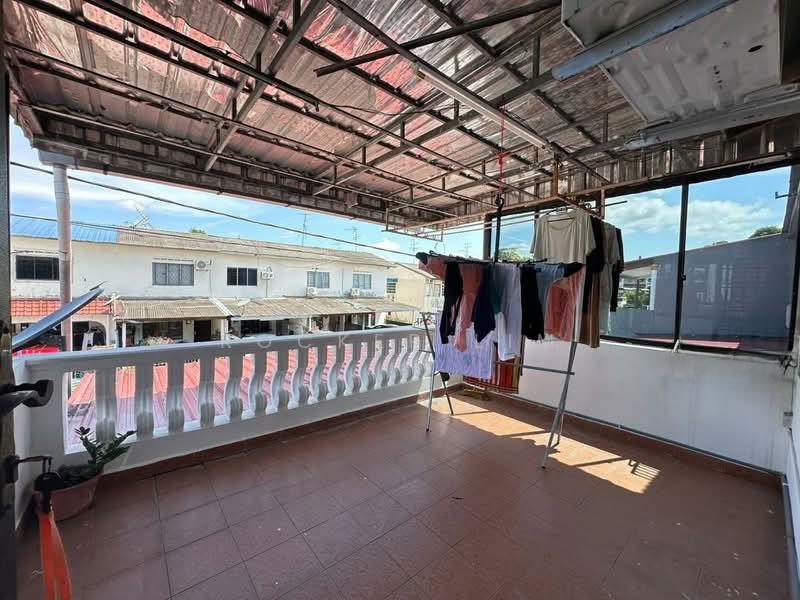 Jalan Permas 8/x - 3