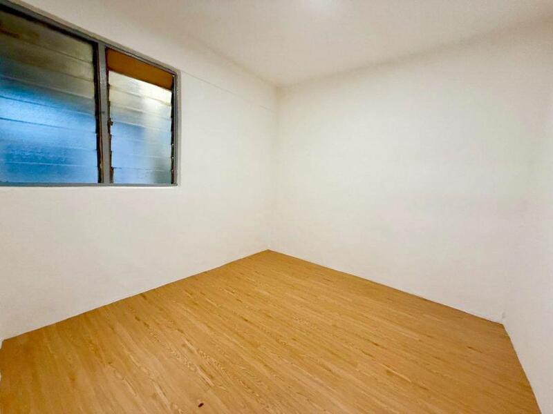 Flat Taman Ungku Tun Aminah - 5