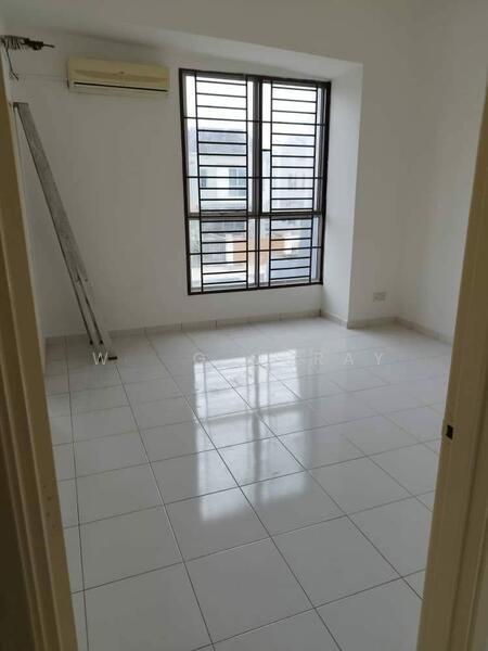 Setia Tropika Setias Tropikas - 4