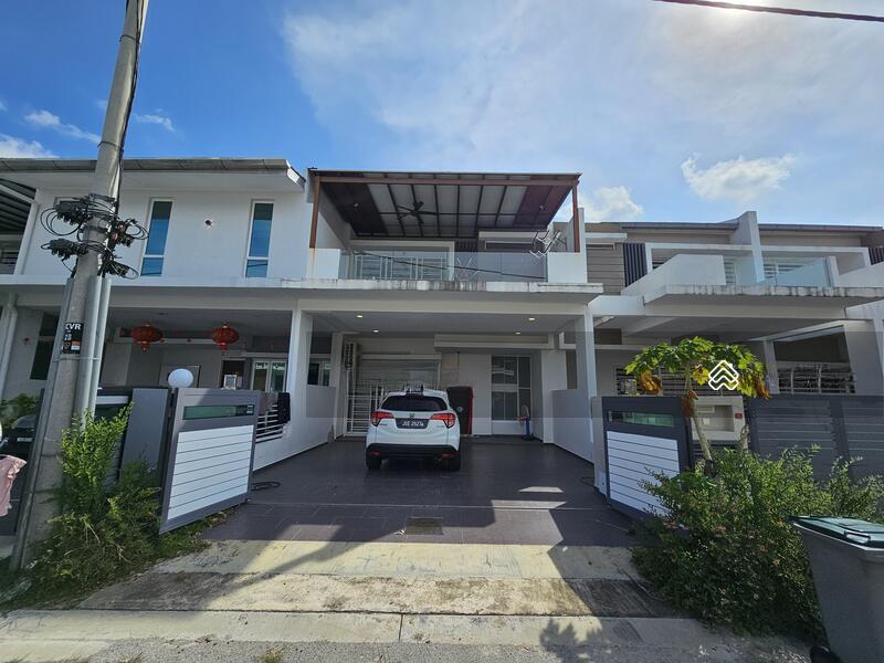 Country Villa Resort Double Storey Terrace House For sale - 1